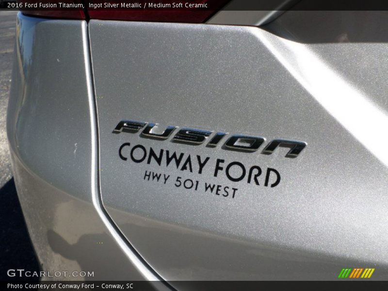 Ingot Silver Metallic / Medium Soft Ceramic 2016 Ford Fusion Titanium