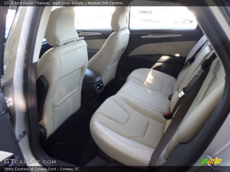 Ingot Silver Metallic / Medium Soft Ceramic 2016 Ford Fusion Titanium