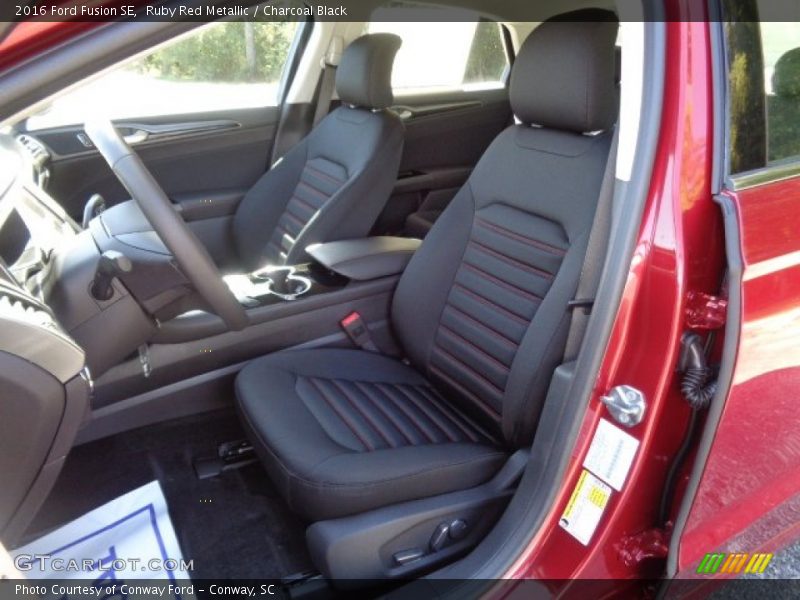 Ruby Red Metallic / Charcoal Black 2016 Ford Fusion SE
