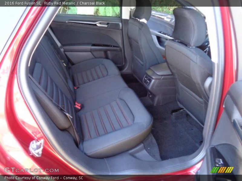 Ruby Red Metallic / Charcoal Black 2016 Ford Fusion SE