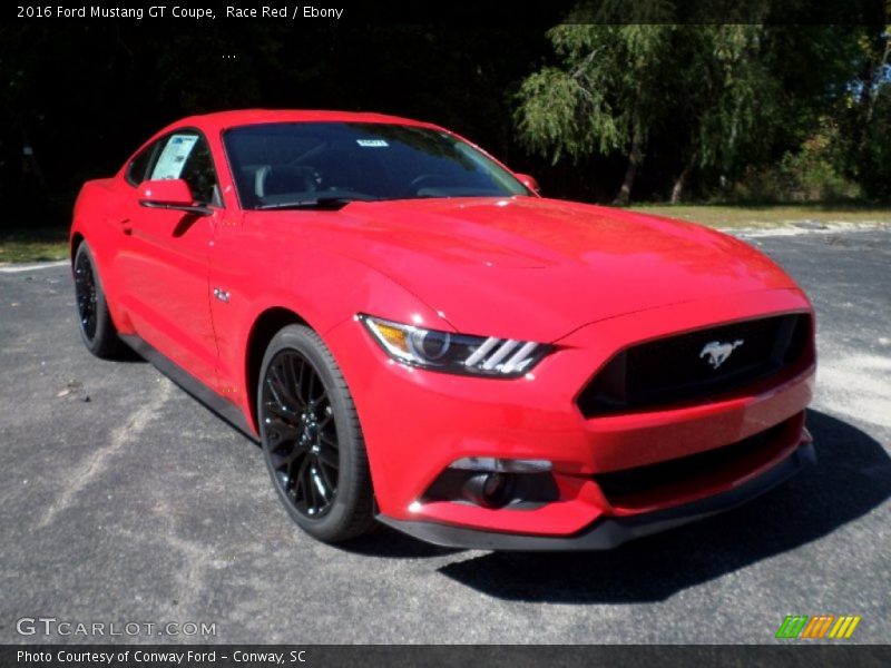 Front 3/4 View of 2016 Mustang GT Coupe