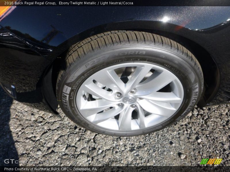 Ebony Twilight Metallic / Light Neutral/Cocoa 2016 Buick Regal Regal Group