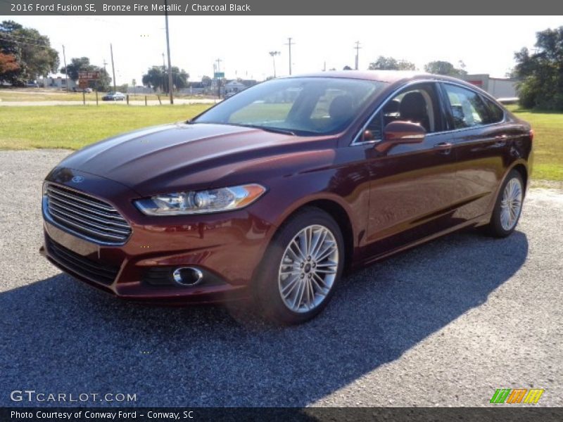 Bronze Fire Metallic / Charcoal Black 2016 Ford Fusion SE