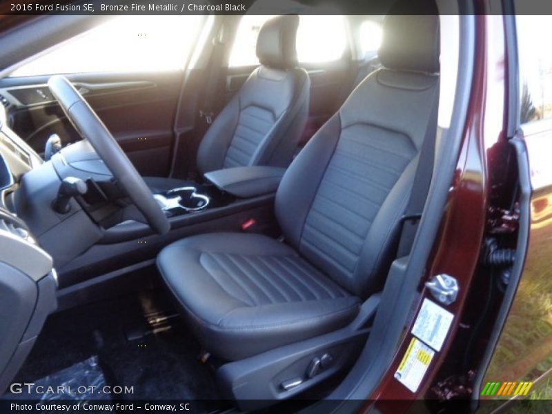Bronze Fire Metallic / Charcoal Black 2016 Ford Fusion SE