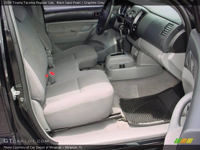 Black Sand Pearl / Graphite Gray 2006 Toyota Tacoma Regular Cab