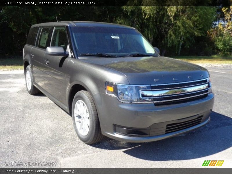 Front 3/4 View of 2015 Flex SE