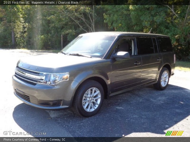 Magnetic Metallic / Charcoal Black 2015 Ford Flex SE