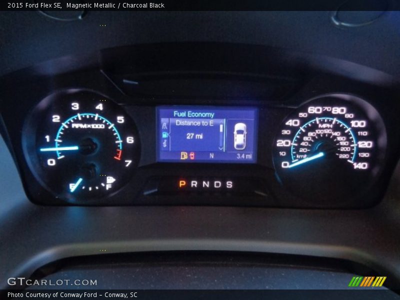 Magnetic Metallic / Charcoal Black 2015 Ford Flex SE