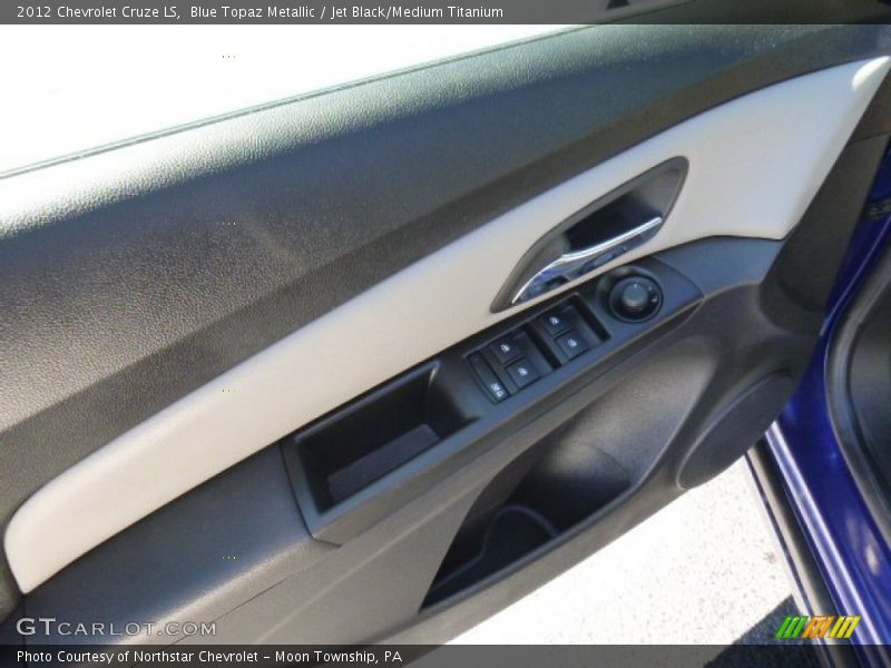 Blue Topaz Metallic / Jet Black/Medium Titanium 2012 Chevrolet Cruze LS