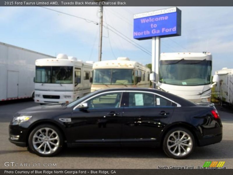 Tuxedo Black Metallic / Charcoal Black 2015 Ford Taurus Limited AWD