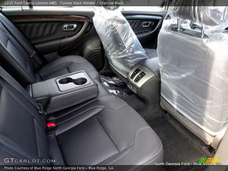 Tuxedo Black Metallic / Charcoal Black 2015 Ford Taurus Limited AWD