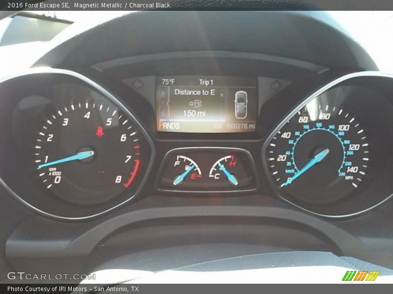Magnetic Metallic / Charcoal Black 2016 Ford Escape SE