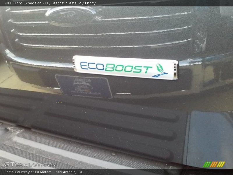 Magnetic Metallic / Ebony 2016 Ford Expedition XLT