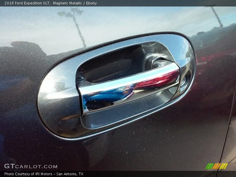 Magnetic Metallic / Ebony 2016 Ford Expedition XLT