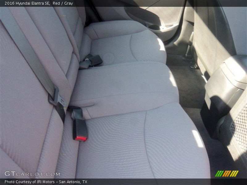 Red / Gray 2016 Hyundai Elantra SE