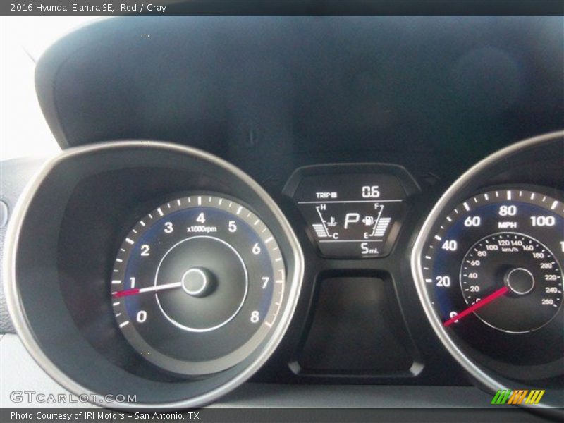 Red / Gray 2016 Hyundai Elantra SE
