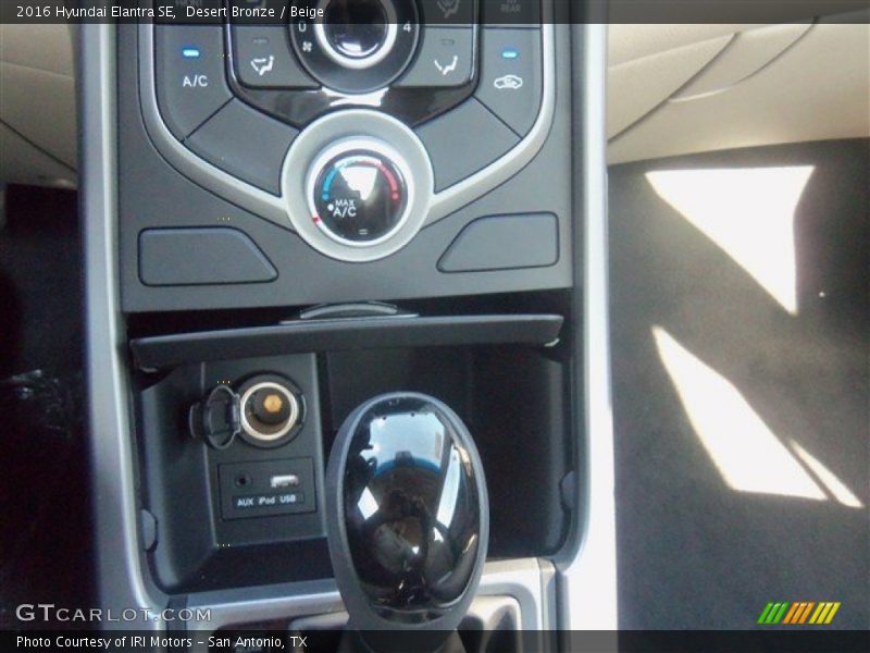 Desert Bronze / Beige 2016 Hyundai Elantra SE