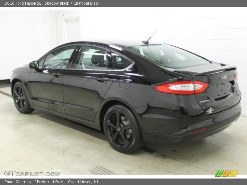 Shadow Black / Charcoal Black 2016 Ford Fusion SE
