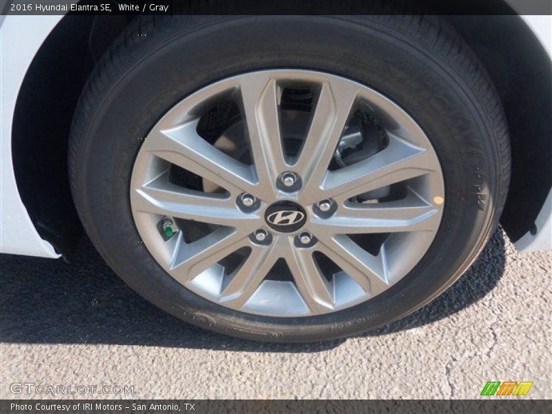 White / Gray 2016 Hyundai Elantra SE