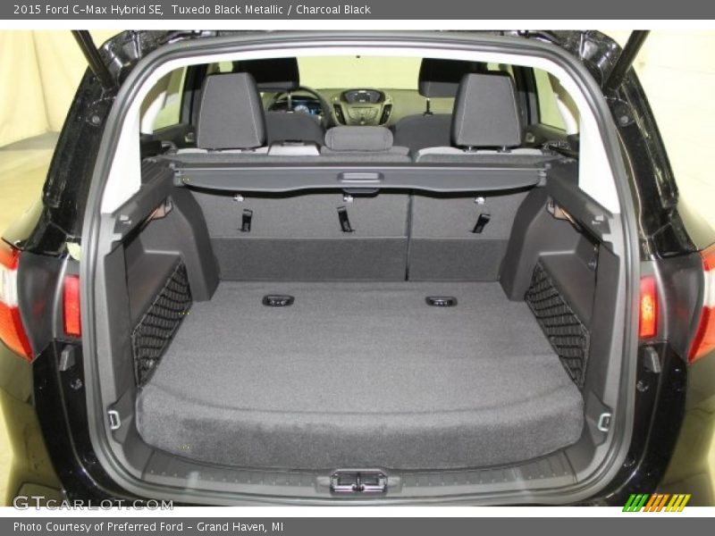  2015 C-Max Hybrid SE Trunk