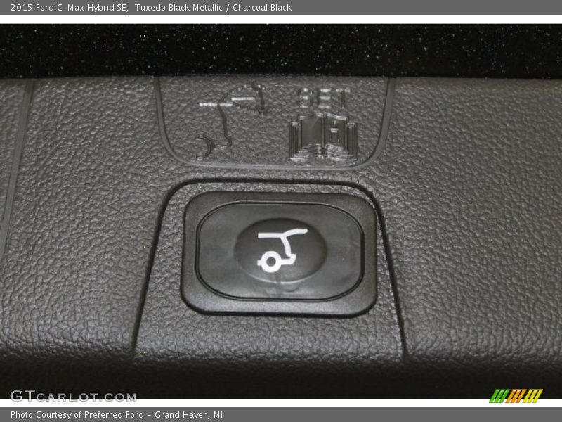 Tuxedo Black Metallic / Charcoal Black 2015 Ford C-Max Hybrid SE