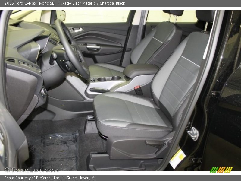 Front Seat of 2015 C-Max Hybrid SE
