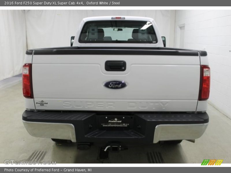 Oxford White / Steel 2016 Ford F250 Super Duty XL Super Cab 4x4
