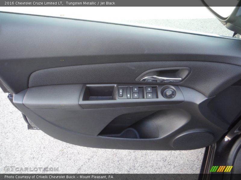 Tungsten Metallic / Jet Black 2016 Chevrolet Cruze Limited LT