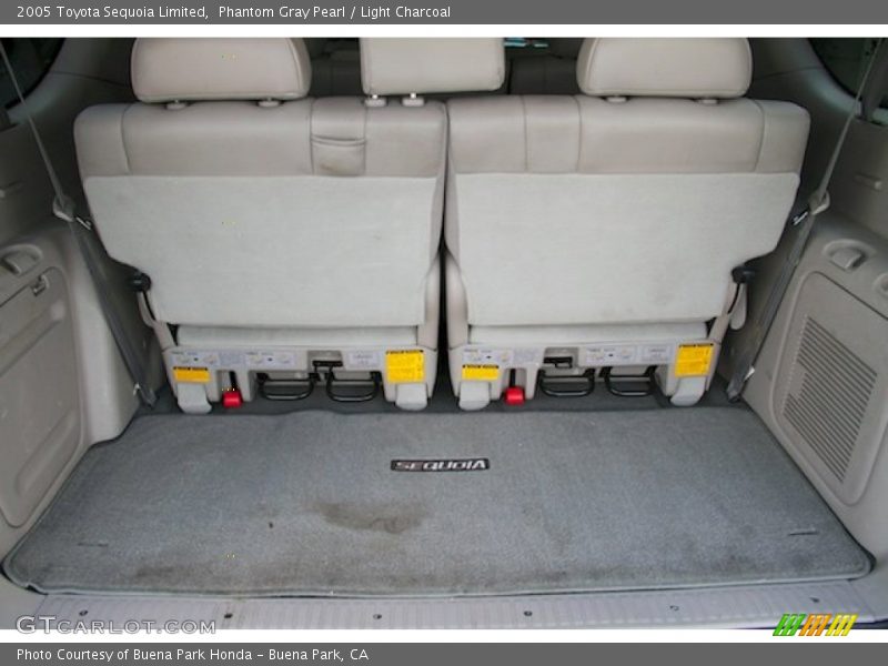 Phantom Gray Pearl / Light Charcoal 2005 Toyota Sequoia Limited