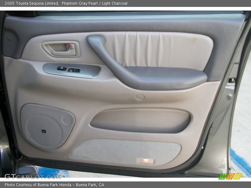 Phantom Gray Pearl / Light Charcoal 2005 Toyota Sequoia Limited
