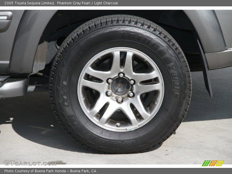 Phantom Gray Pearl / Light Charcoal 2005 Toyota Sequoia Limited