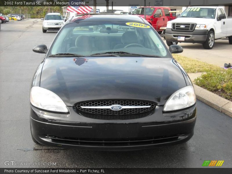 Black / Medium Graphite 2002 Ford Taurus SE