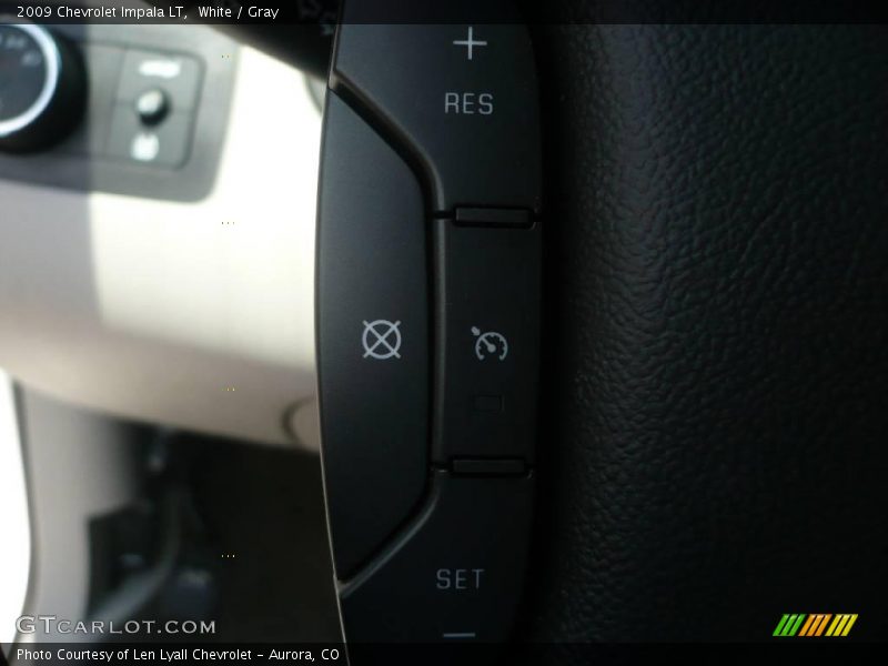 White / Gray 2009 Chevrolet Impala LT