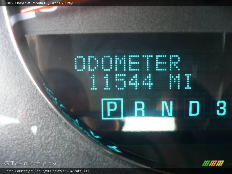 White / Gray 2009 Chevrolet Impala LT