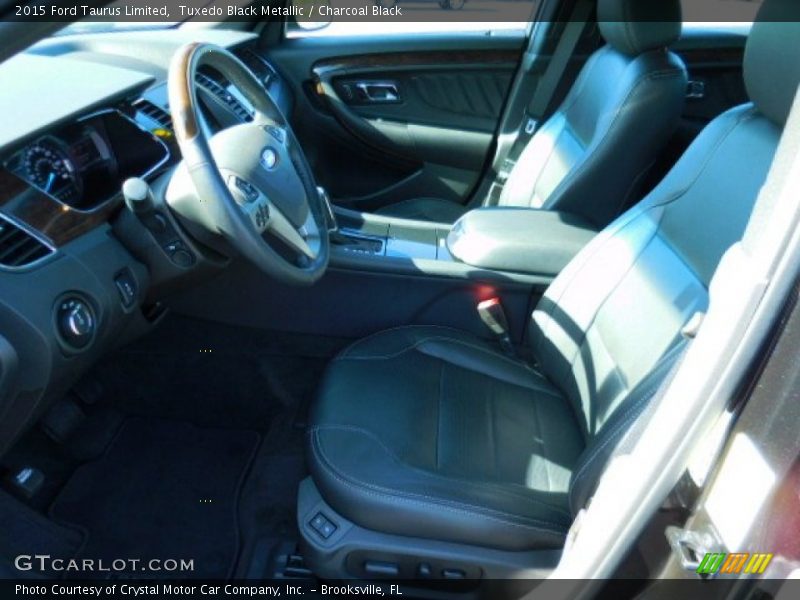 Tuxedo Black Metallic / Charcoal Black 2015 Ford Taurus Limited