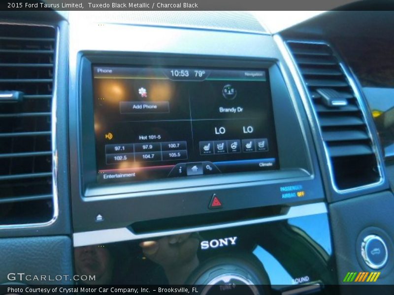 Tuxedo Black Metallic / Charcoal Black 2015 Ford Taurus Limited