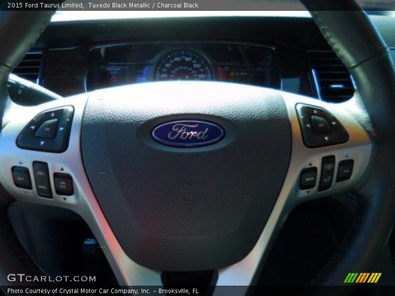 Tuxedo Black Metallic / Charcoal Black 2015 Ford Taurus Limited