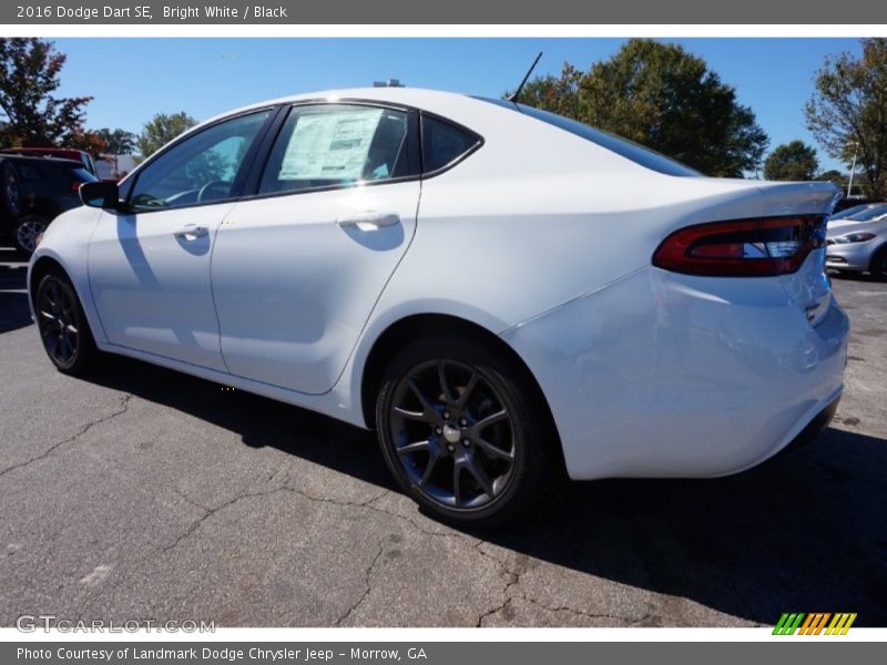 Bright White / Black 2016 Dodge Dart SE