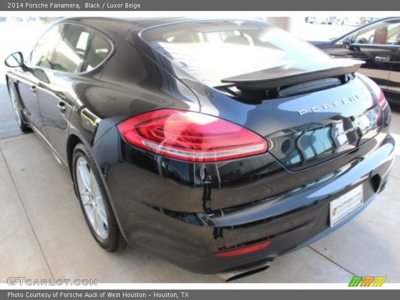 Black / Luxor Beige 2014 Porsche Panamera