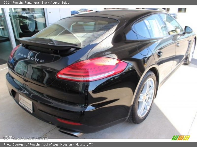 Black / Luxor Beige 2014 Porsche Panamera