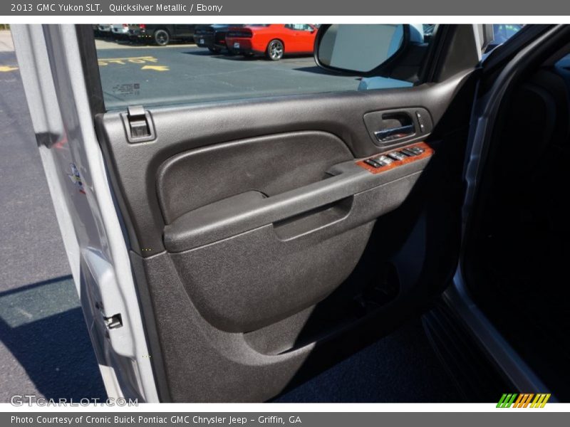 Quicksilver Metallic / Ebony 2013 GMC Yukon SLT