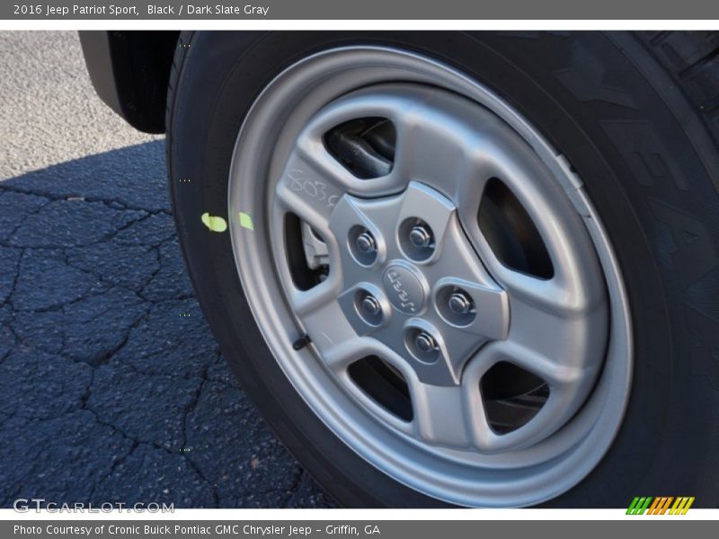 Black / Dark Slate Gray 2016 Jeep Patriot Sport