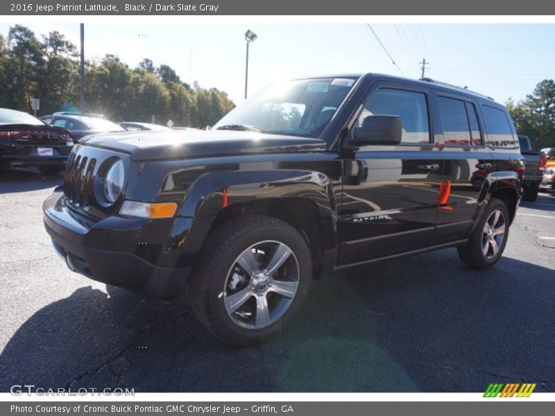 Black / Dark Slate Gray 2016 Jeep Patriot Latitude