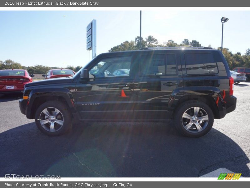Black / Dark Slate Gray 2016 Jeep Patriot Latitude