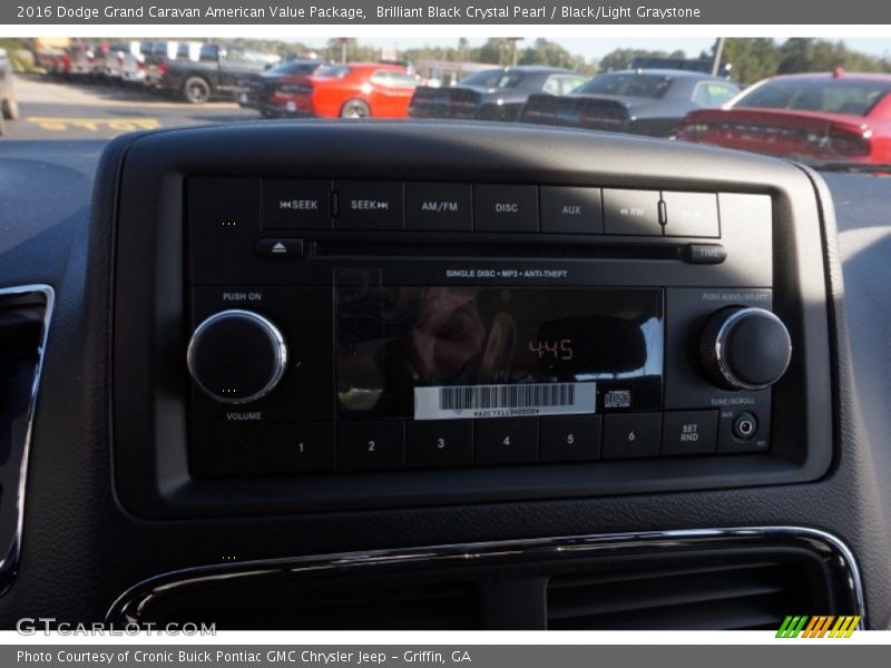 Brilliant Black Crystal Pearl / Black/Light Graystone 2016 Dodge Grand Caravan American Value Package