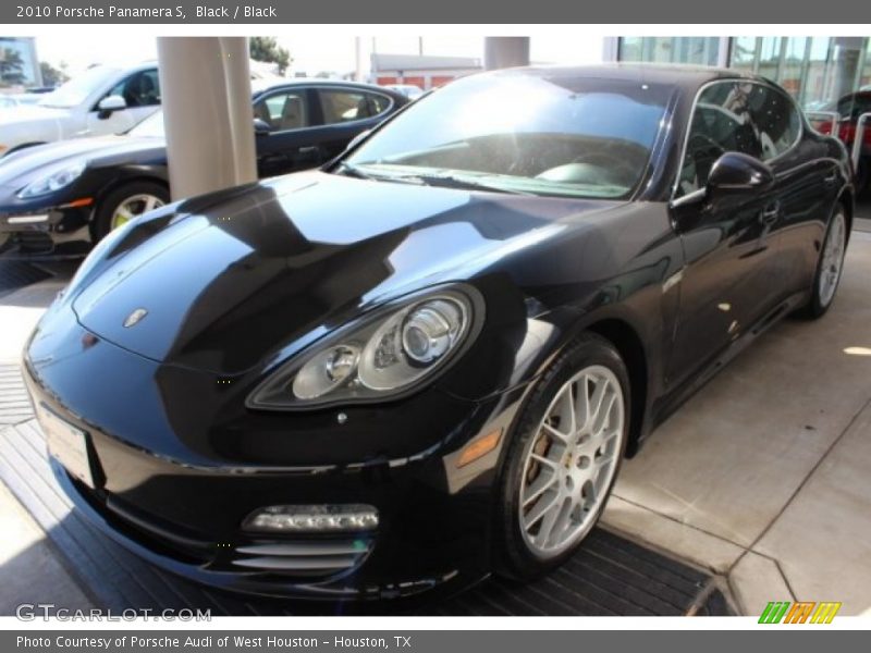 Black / Black 2010 Porsche Panamera S