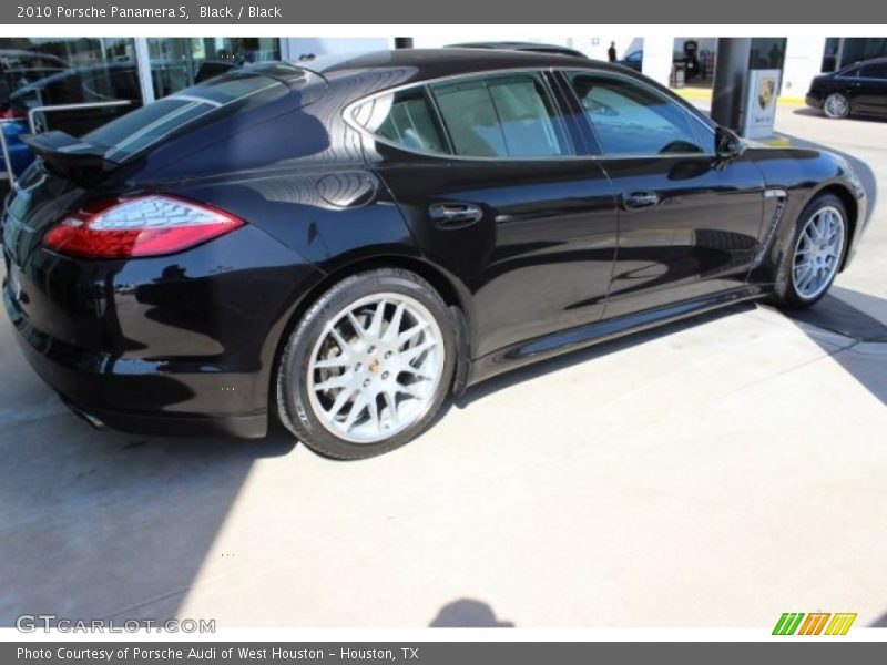 Black / Black 2010 Porsche Panamera S