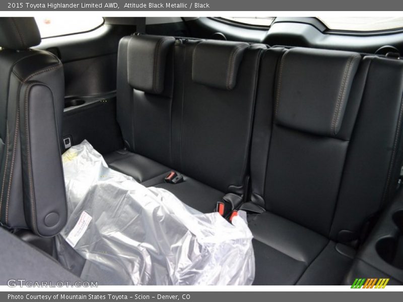 Attitude Black Metallic / Black 2015 Toyota Highlander Limited AWD