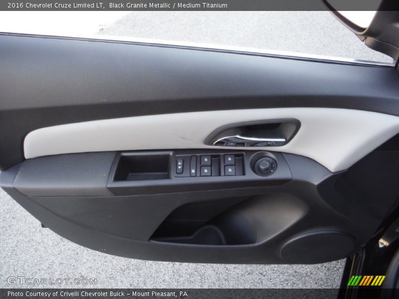 Black Granite Metallic / Medium Titanium 2016 Chevrolet Cruze Limited LT