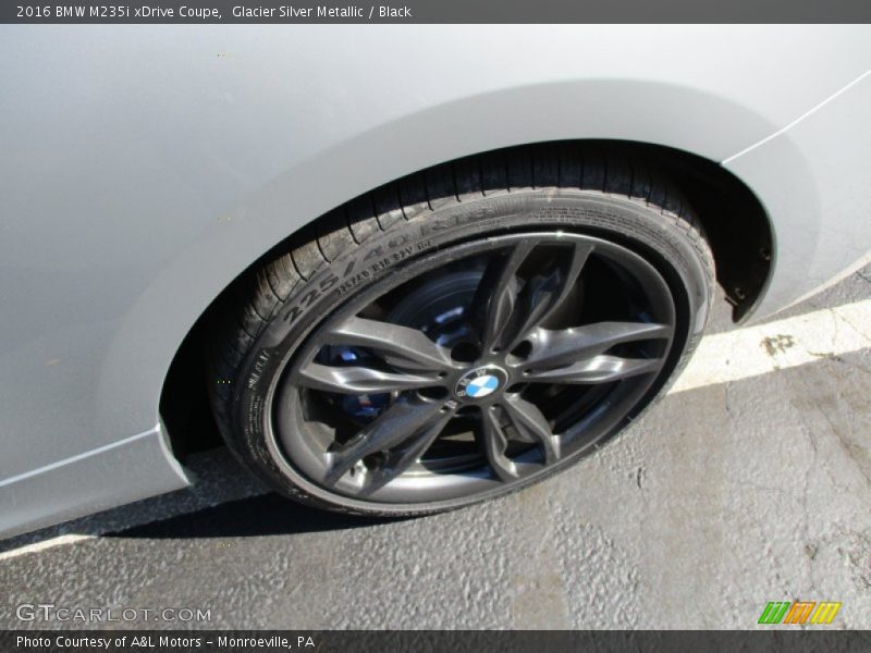  2016 M235i xDrive Coupe Wheel